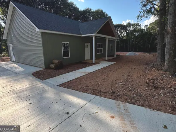 33 Peachtree Street, Hartwell, GA 30643