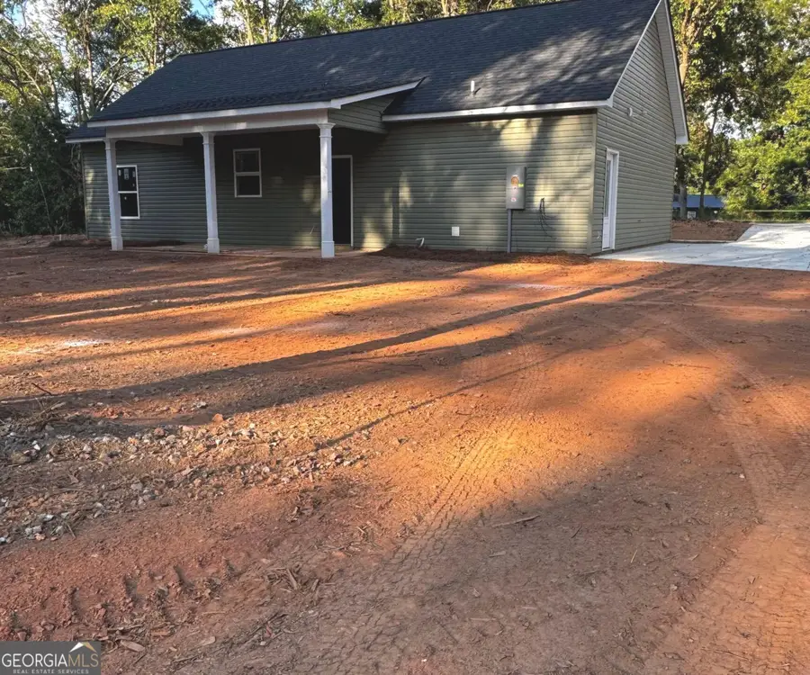 33 Peachtree Street, Hartwell, GA 30643 - #3