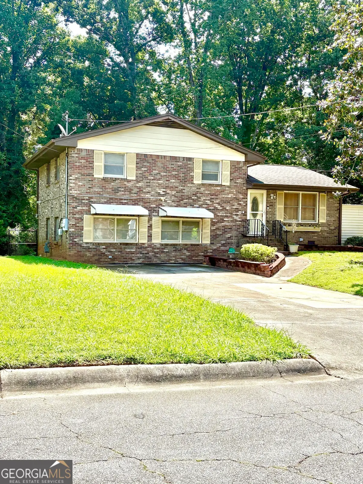 2480 Burton Circle, Morrow, GA 30260 - #1