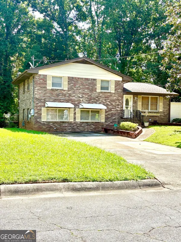 2480 Burton Circle, Morrow, GA 30260