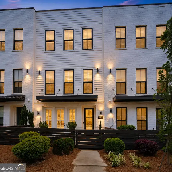 271 Mitchell Lane, Woodstock, GA 30188