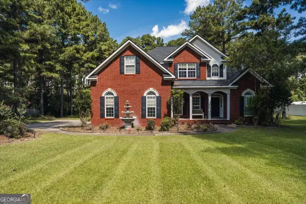 136 Hidden Lakes Drive, Gray, GA 31032