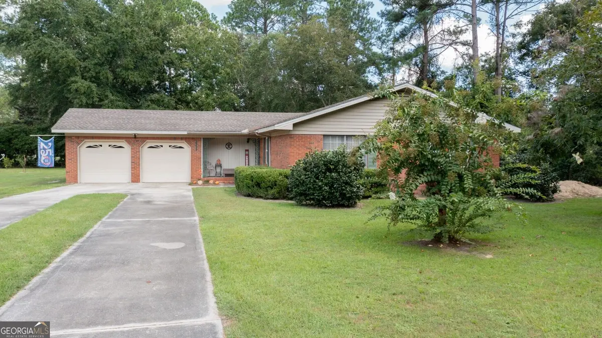 2300 Walnut Lane, Waycross, GA 31501 - #1