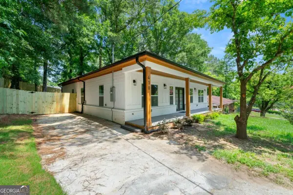 410 Utoy Circle Sw, Atlanta, GA 30331