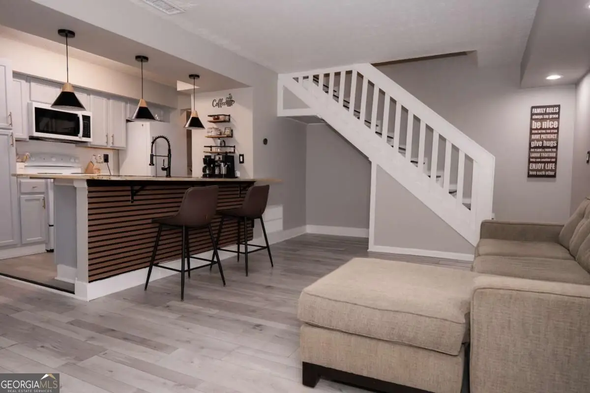 1384 Old Coach Road Sw, Marietta, GA 30008 - #1
