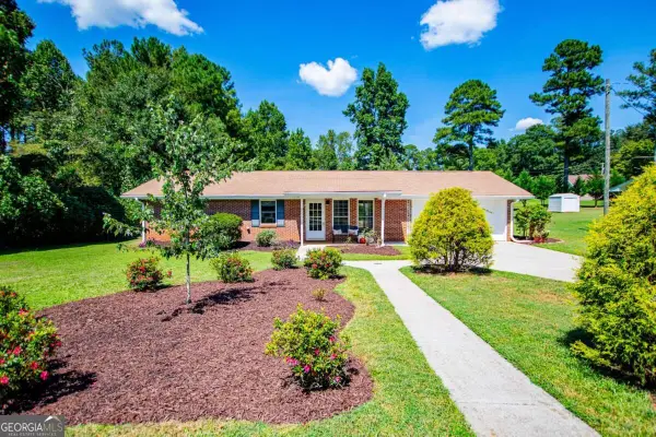 95 E Barbara Lane, Carrollton, GA 30117