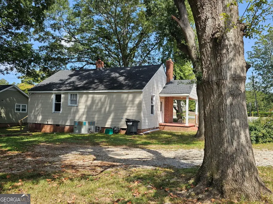 846 Benson Street, Hartwell, GA 30643 - #2