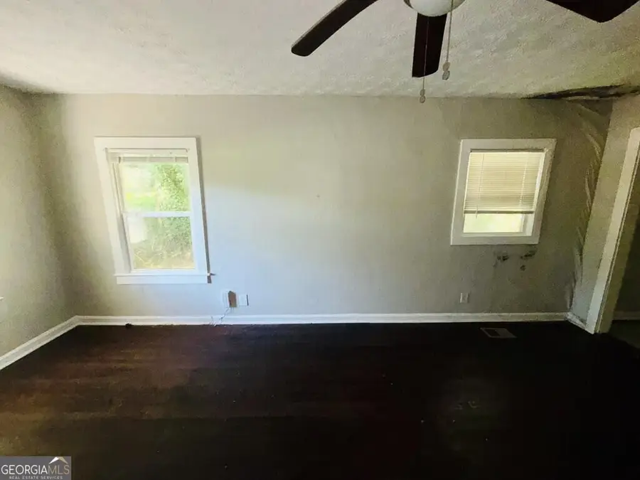 2835 Burton Road Nw, Atlanta, GA 30311 - #2