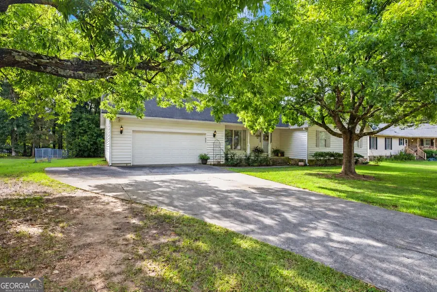 1728 Honeybee Creek Drive, Griffin, GA 30224 - #2