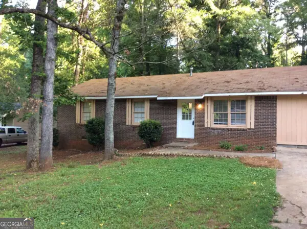 40 Candler Court, Mcdonough, GA 30253
