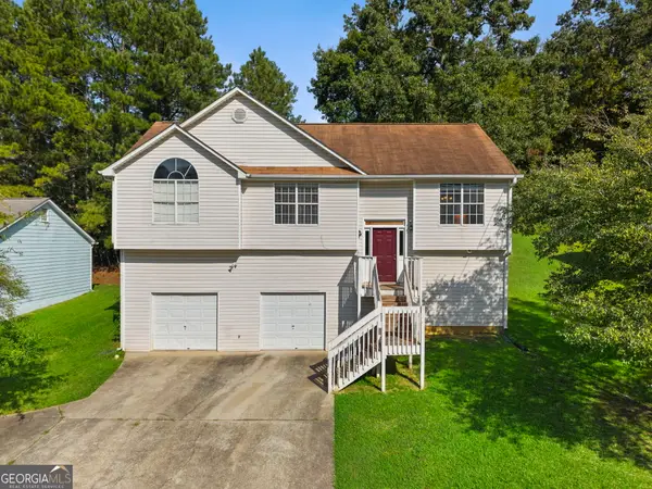 6880 Silver Maple Drive, Rex, GA 30273