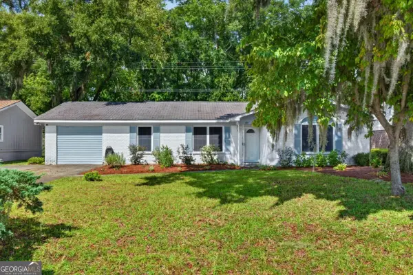 106 Greenbriar Drive, Savannah, GA 31419