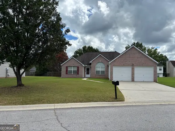 11943 Spring Lake Way, Fayetteville, GA 30215