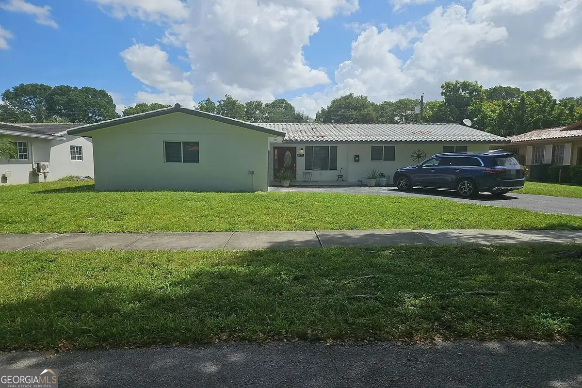 14371 Lake Crescent Place, Miami Lakes, FL 33014 - #1