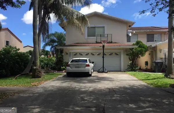 2881 N 38th Avenue, Hollywood, FL 33021