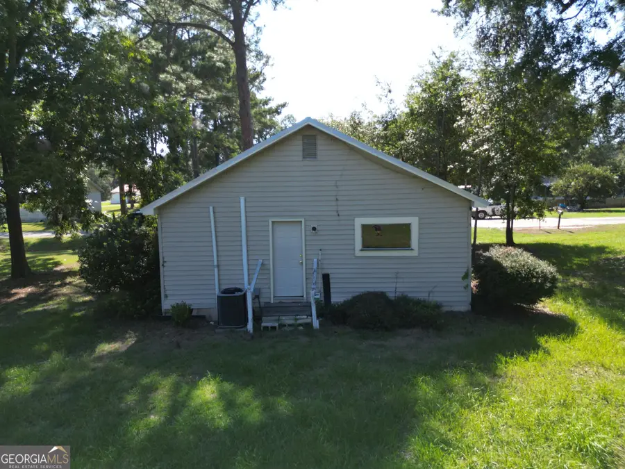 77 S Bobby Street, Lenox, GA 31637 - #2