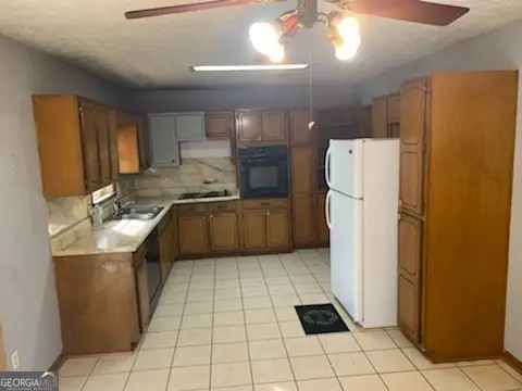35 Triple Crown Lane, Ellenwood, GA 30294 - #2