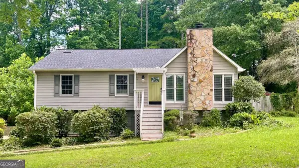 104 Paces Lakes Ridge, Dallas, GA 30157