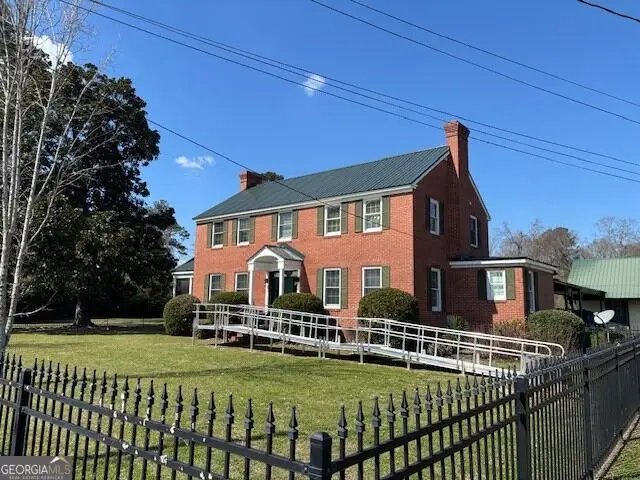 39 E Calhoun Street, Wadley, GA 30477 - #2