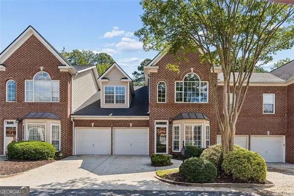 8006 Lexington Drive, Roswell, GA 30075