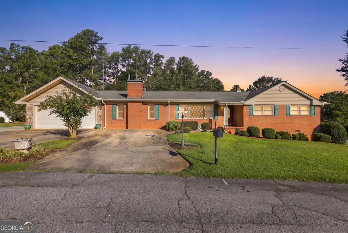 49 Jones Street, Toccoa, GA 30577 - #1