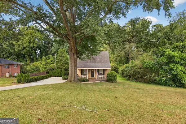 200 1/2 Pine Street, Barnesville, GA 30204