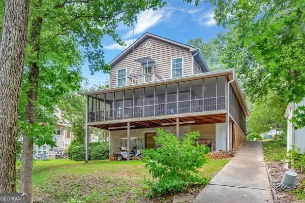 104 Lakehill Road, Fair Play, SC 29643