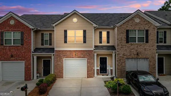 6907 Rogers Point, Lithonia, GA 30058