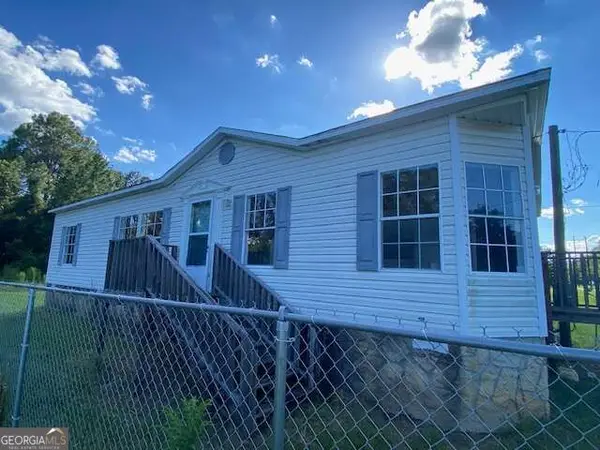 305 W Crockett Street #333, Sylvester, GA 31791