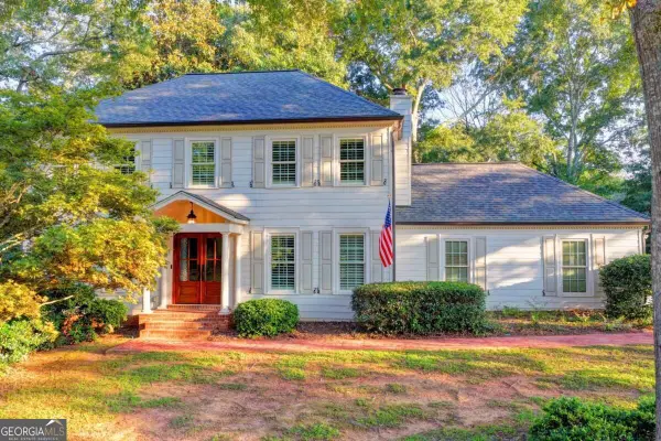 3852 Ivey Lane Sw, Lilburn, GA 30047