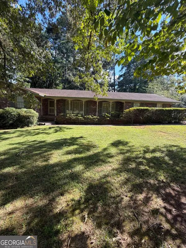 1663 Kings Down Circle, Atlanta, GA 30338