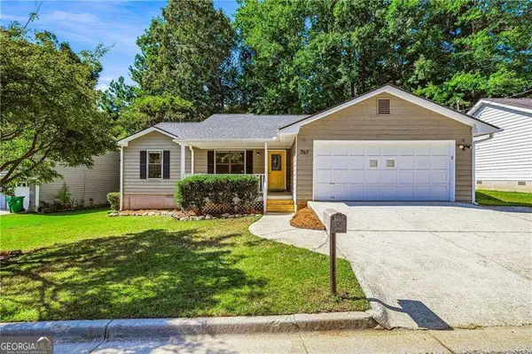 767 Pepperwood Trail, Stone Mountain, GA 30087
