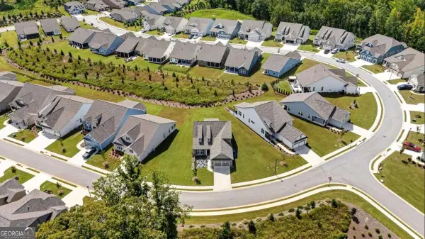 320 Salton Way, Hoschton, GA 30548