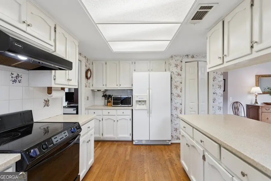 1802 Hunters Glen Ne, Marietta, GA 30062 - #3