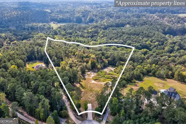 535 Penny Lane, Loganville, GA 30052