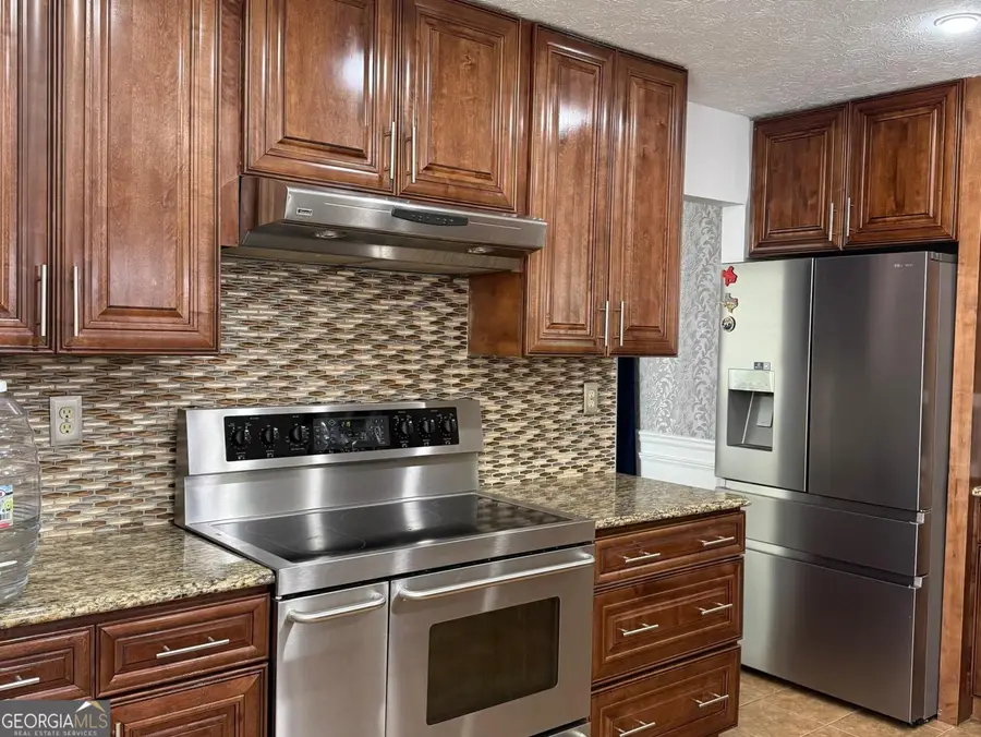 3072 Aberdeen Way, Lithonia, GA 30038 - #2