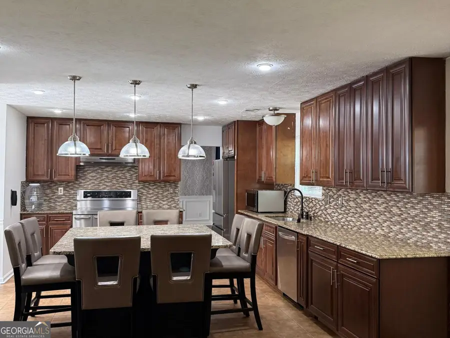 3072 Aberdeen Way, Lithonia, GA 30038 - #3