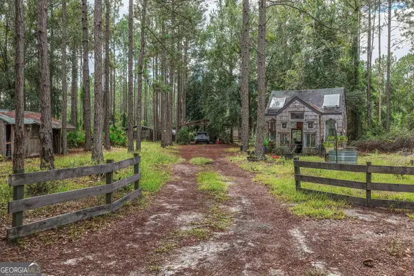 6642 Old Moniac Road, St. George, GA 31562