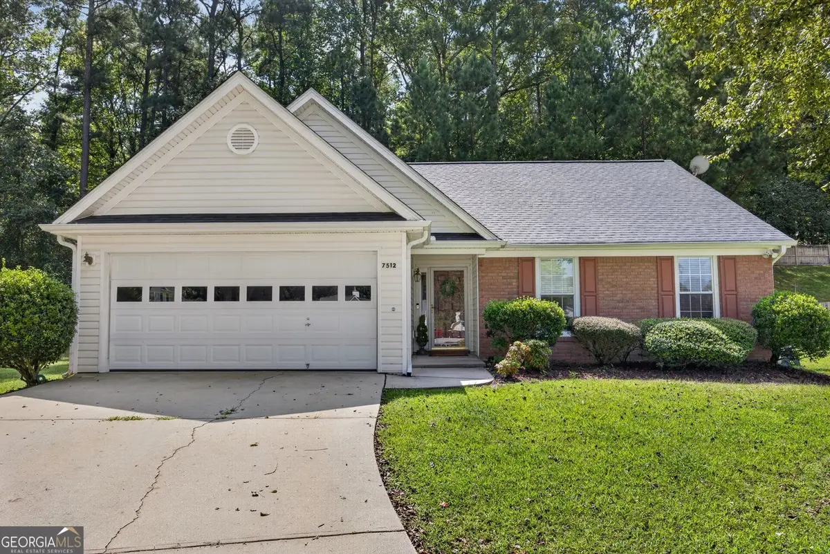 7512 Deer Creek Drive, Union City, GA 30291 - #1