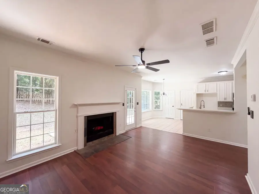 275 Btwn 245 & 275 Forrest Avenue, Fayetteville, GA 30214 - #3