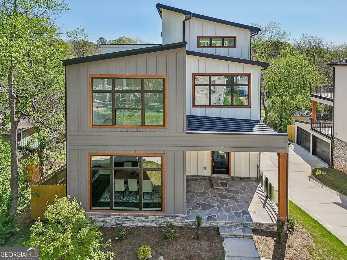 1140 Hubbard Street Sw, Atlanta, GA 30310 - #1