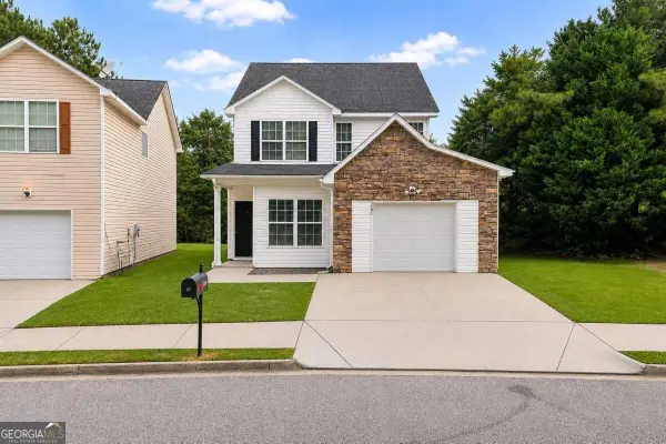 2407 Hackamore Drive, South Fulton, GA 30349