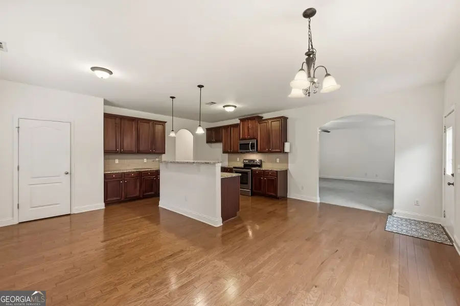 5617 Dendy Trace, Fairburn, GA 30213 - #3