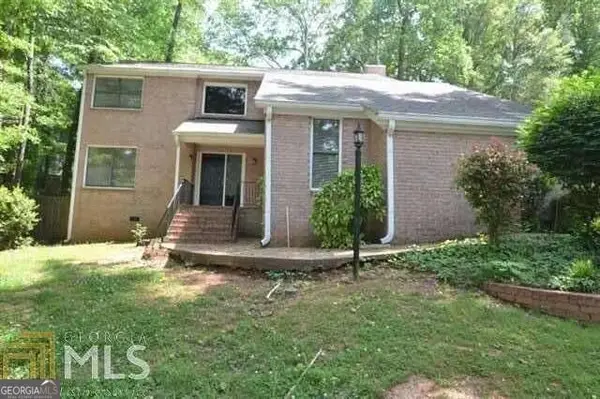 1632 Fieldgreen Overlook, Stone Mountain, GA 30088