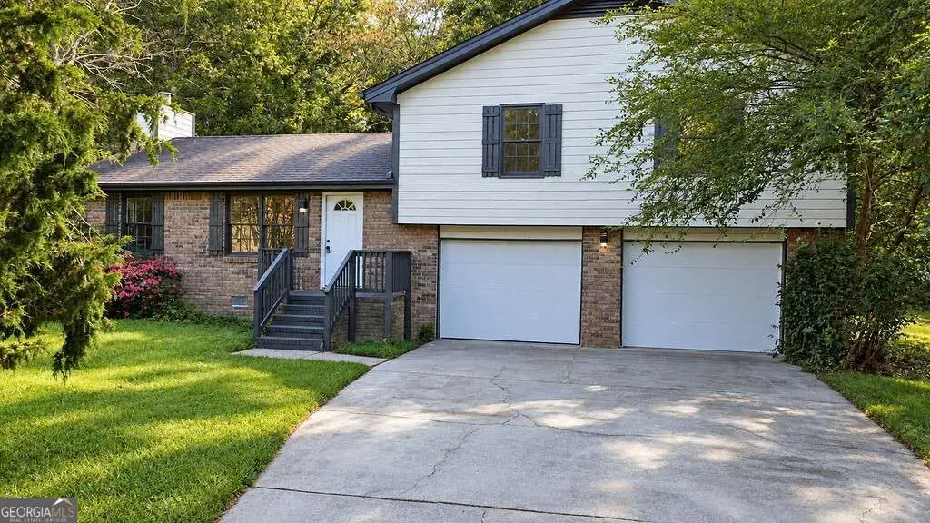 3401 San Antonio Drive, Snellville, GA 30039 - #1