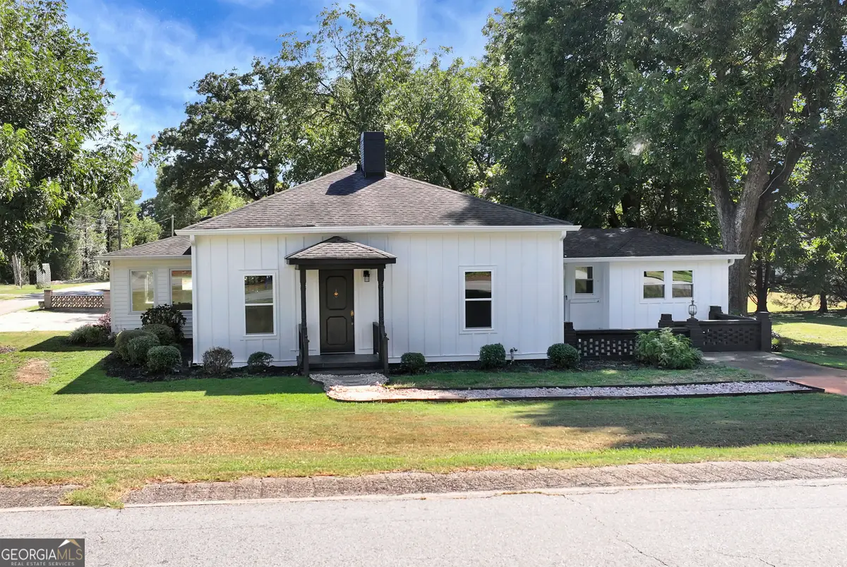 276 Highway 72 E, Comer, GA 30629 - #1