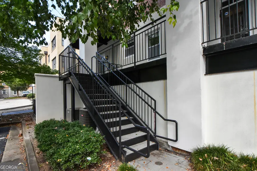 985 Ponce De Leon Avenue Ne #202, Atlanta, GA 30306 - #3