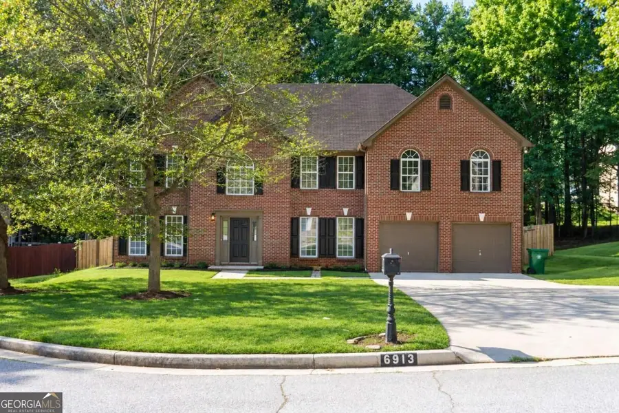 6913 Wynmeadow Drive, Stone Mountain, GA 30087 - #2