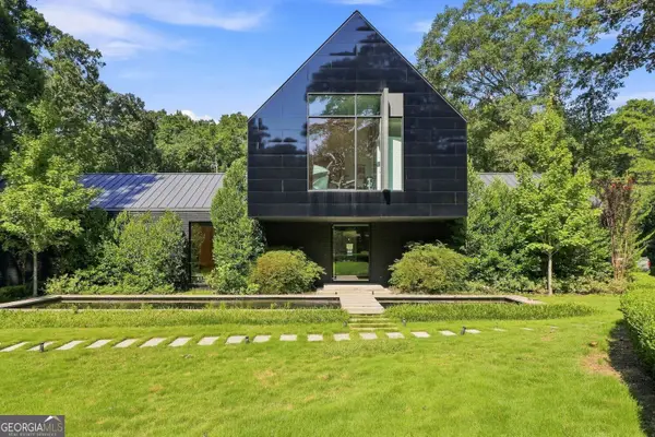 2716 Ridgewood Road, Atlanta, GA 30327