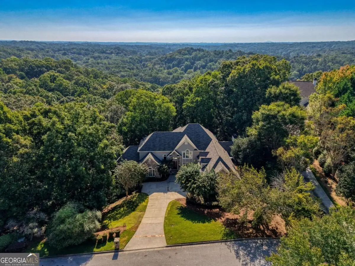 8370 Sentinae Chase Drive, Roswell, GA 30076 - #1